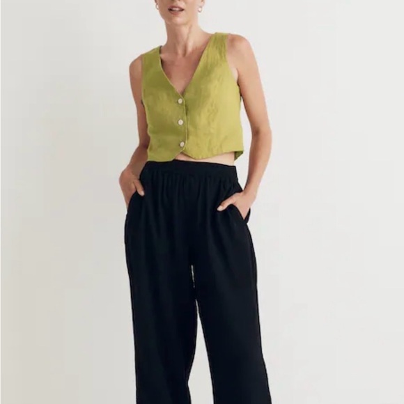 Madewell Tops - Madewell 100% linen Katrina crop vest chartreuse green small